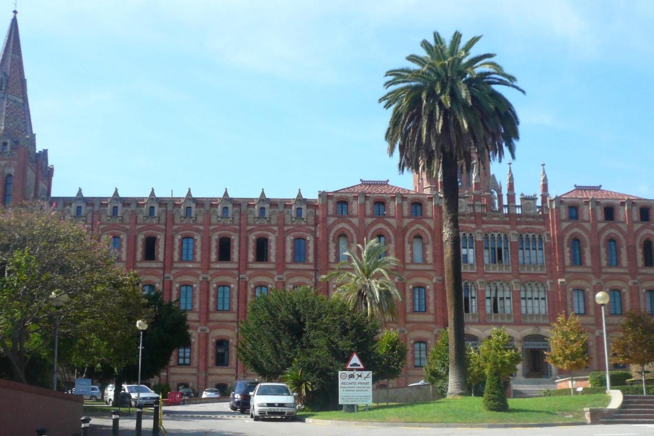 New! Apartment In Sarria Near Metro Barcelona Exteriör bild