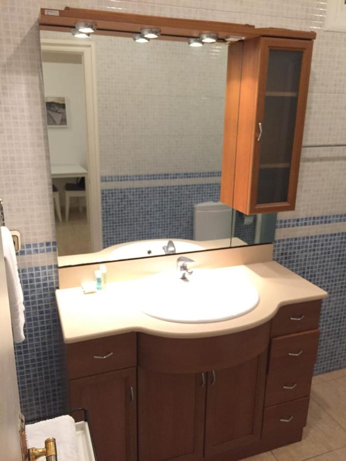 New! Apartment In Sarria Near Metro Barcelona Exteriör bild