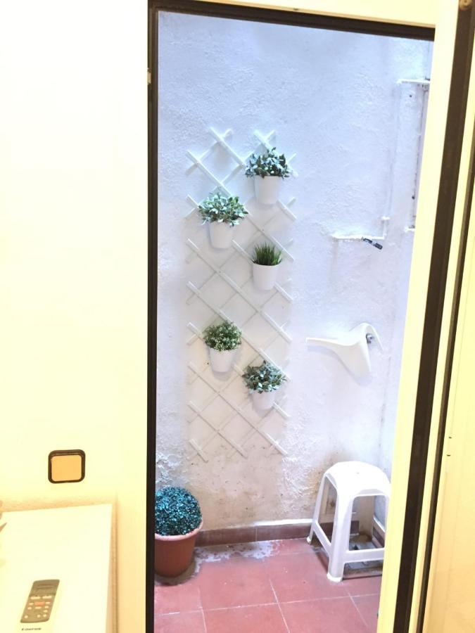 New! Apartment In Sarria Near Metro Barcelona Exteriör bild