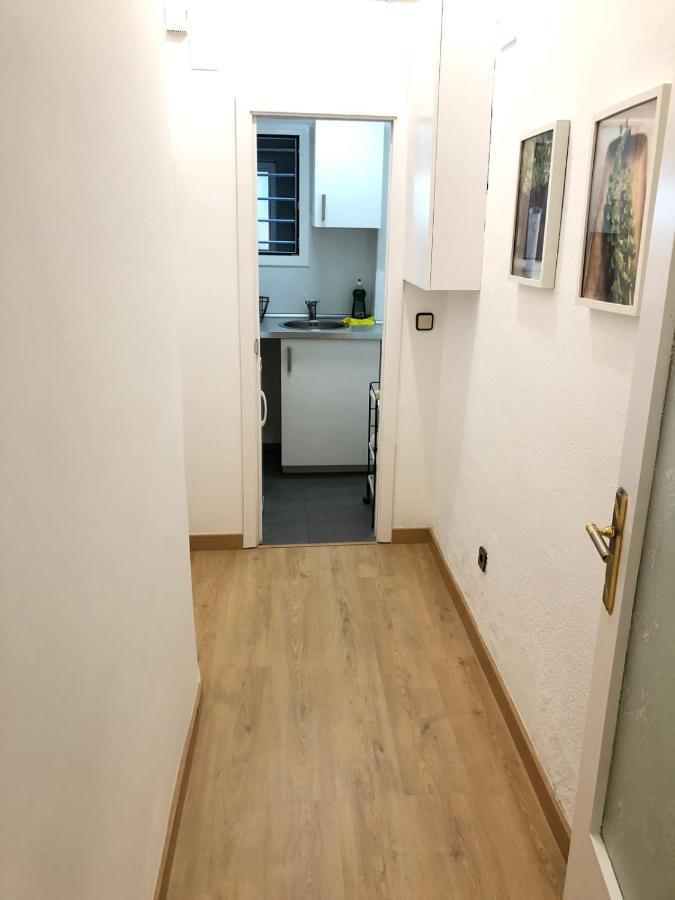 New! Apartment In Sarria Near Metro Barcelona Exteriör bild